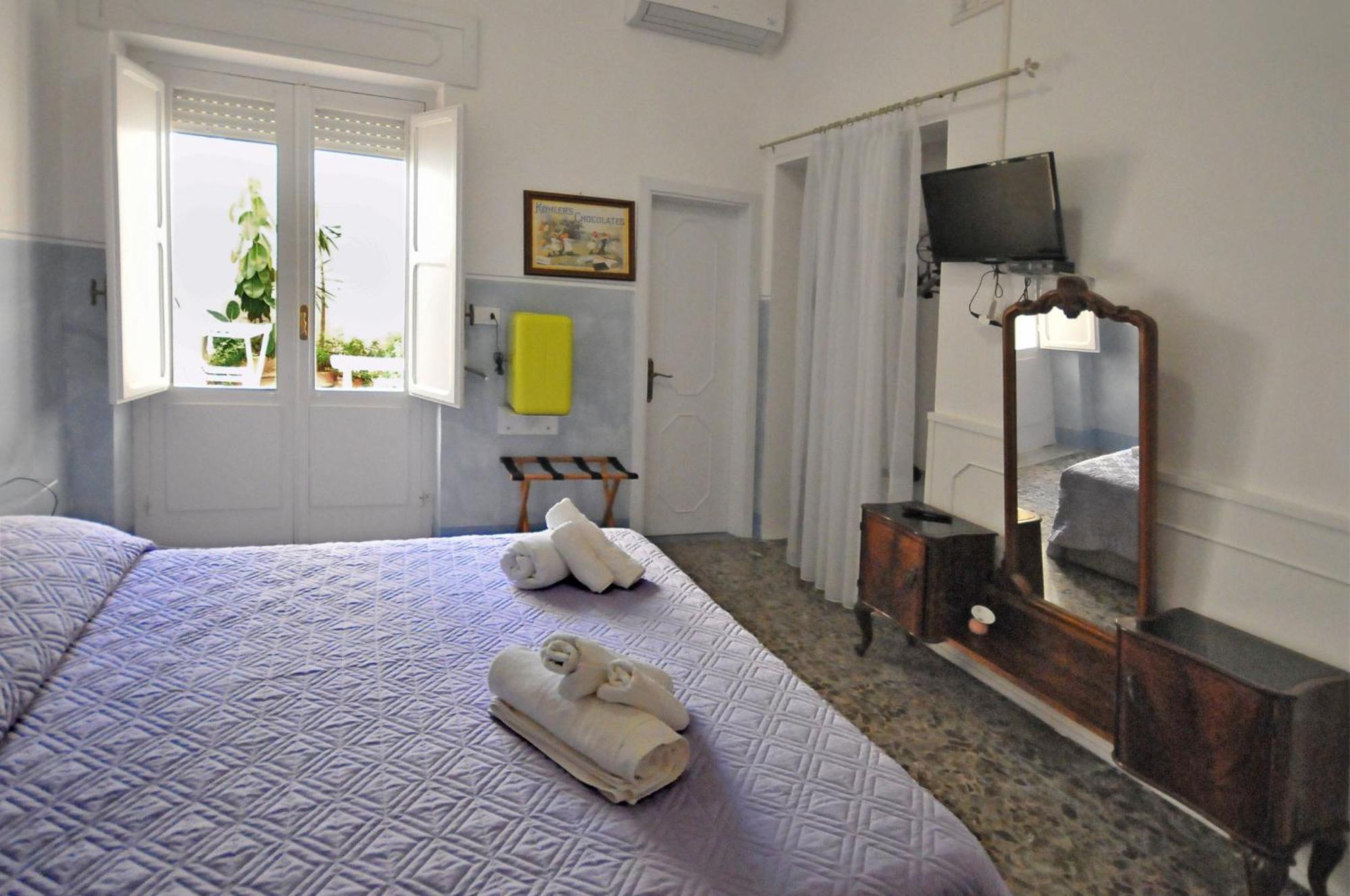 B&B Mareggiata กัลลีโปลี ภายนอก รูปภาพ